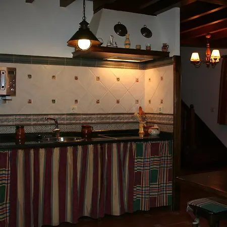 Casa De Aldea El Ferreiron